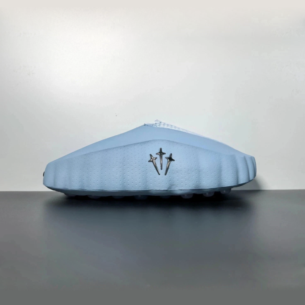 Mind 001  x NOCTA BLUE