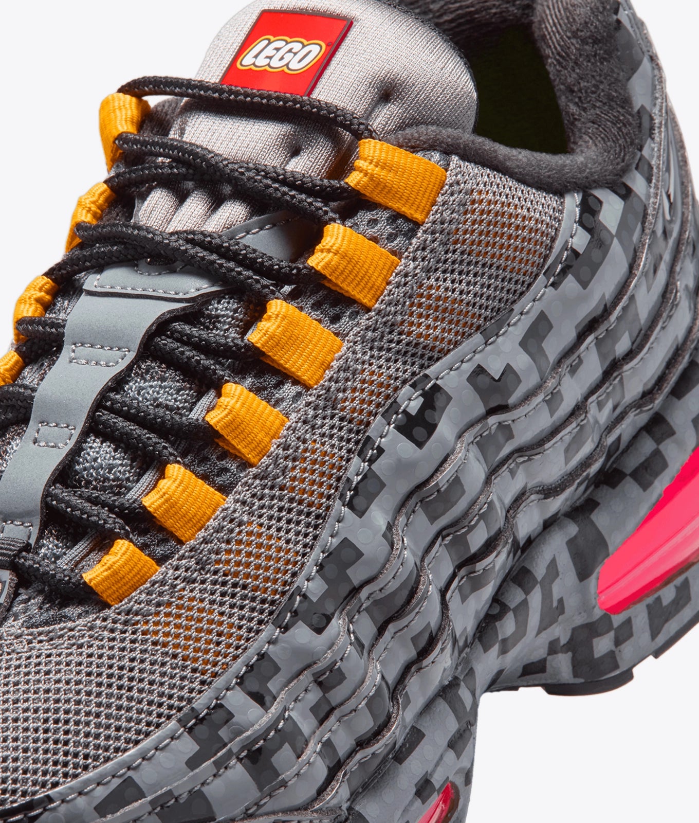 Nike AIR MAX 95 LEGO "SMOKE GREY/METALLIC SILVER"