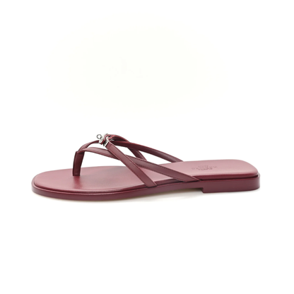 Miss sandal